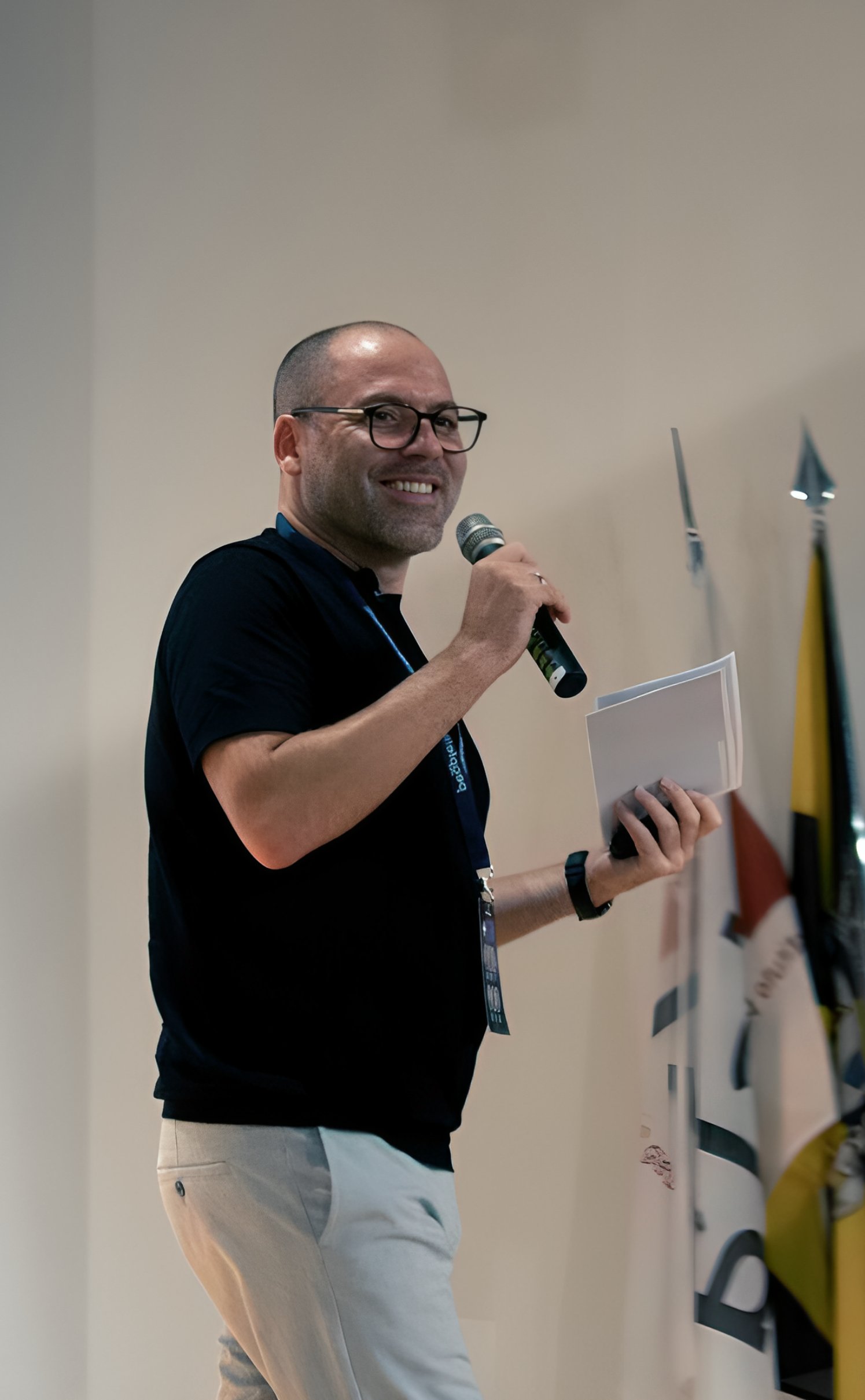 André F. Costa | Professor, Trainer & Consultant in AI, Technology & Digital Product